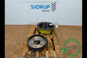 John Deere 8400R LEFT Front axle final drive