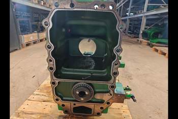 salg af John Deere 8400R  Transmission