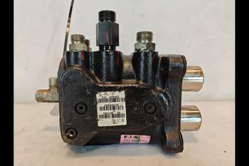 salg af John Deere 8400R  Brake system