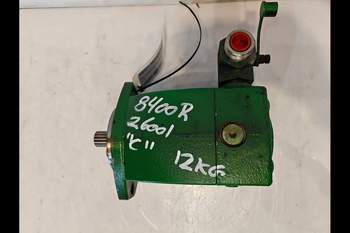 salg af John Deere 8400R  Hydraulic Pump