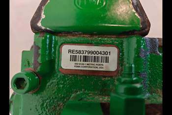 salg af John Deere 8400R  Hydraulic valve