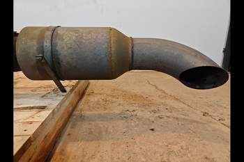 salg af John Deere 8400R  Exhaust system catalyst