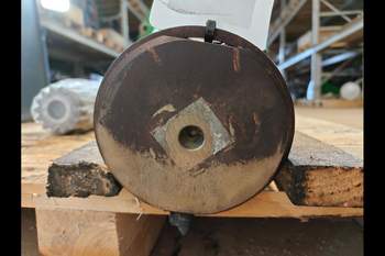 salg af John Deere 8400R LEFT Rear Half Axle