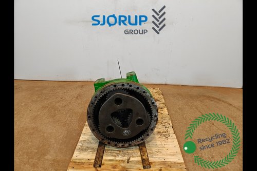salg af John Deere 8400R LEFT Rear Half Axle