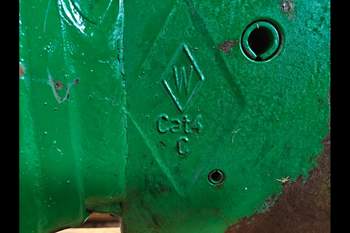 salg af John Deere 8400R RIGHT Liftarm