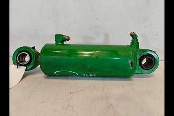 salg af John Deere 8400R RIGHT Lift Cylinder