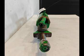 salg af John Deere 8400R LEFT Lift stabilizer
