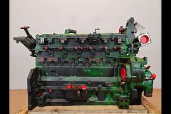salg af John Deere 8400R  Engine