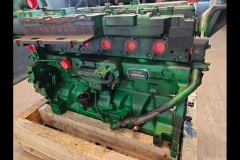 salg af John Deere 8400R  Engine