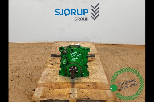salg af John Deere 8400R  PTO