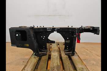 salg af John Deere 8400R  Frame