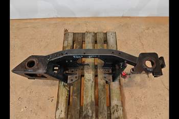 salg af John Deere 8400R  Frame
