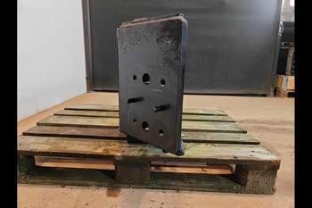 salg af John Deere 8400R  Frame