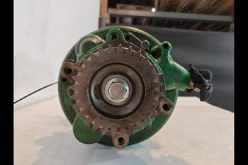 salg af Remskiva John Deere 8400R 