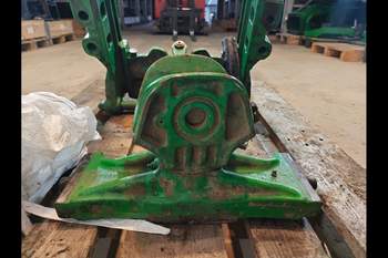 salg af John Deere 8400R  Pick Up Hitch