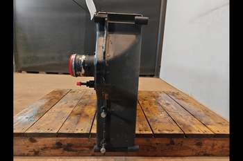 salg af John Deere 8400R  Water Radiator