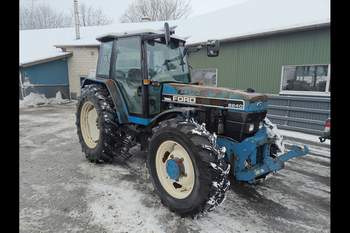 salg af Ford 8240 traktor
