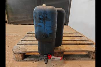 salg af Dieseltank Ford 8240