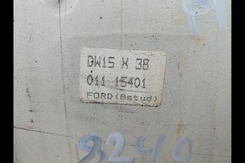 salg af Fælg Ford 8240 Bag Højre