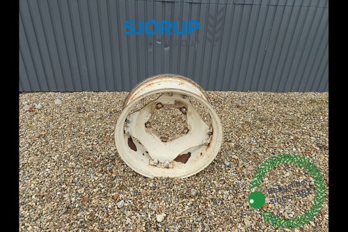 salg af Fælg Ford 8240 For Venstre