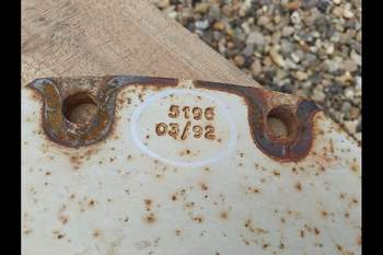 salg af Fælgplade Ford 8240 Bag Venstre