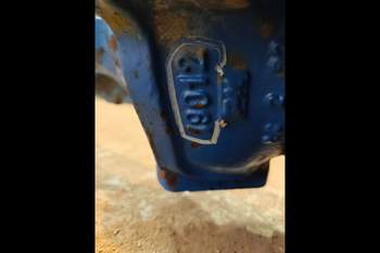 salg af Foraksel Ford 8240