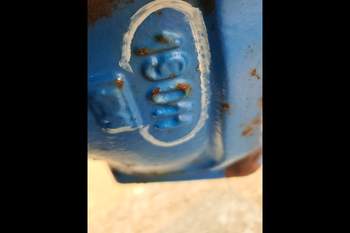 salg af Foraksel Ford 8240