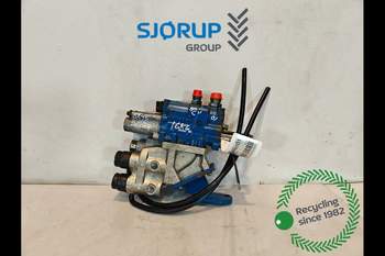 Fjernudtagsventil Ford 8240