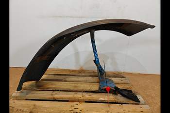 salg af Forskærm Ford 8240 Højre