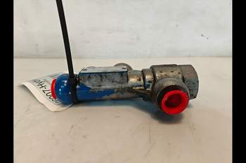 salg af Hydraulikventil Ford 8240