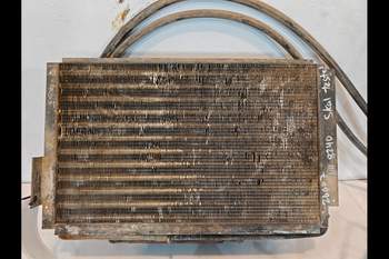 salg af Ford 8240  Condenser