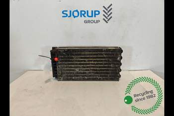 salg af Oliekøler Ford 8240 Transmission