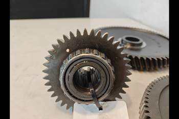 salg af PTO Ford 8240 Deæ