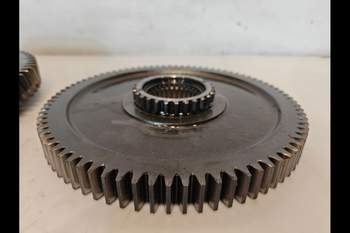 salg af PTO Ford 8240 Deæ