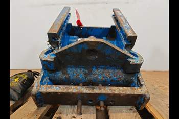 salg af Træk Ford 8240