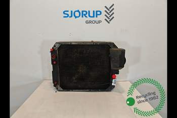 Vandkøler Ford 8240