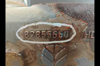 salg af Bagtøj New Holland TS100