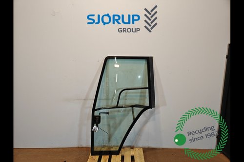 salg af Dør New Holland TS100 Venstre