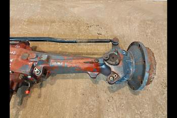 salg af Foraksel New Holland TS100