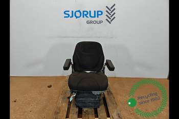 Førersæde New Holland TS100 Førersæde New Holland TS100