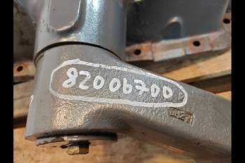 salg af Lift New Holland TS100