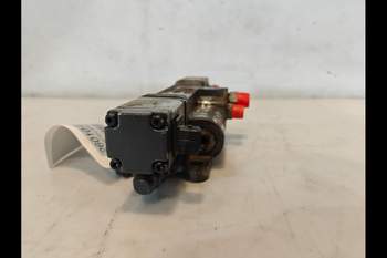 salg af Liftventil New Holland TS100