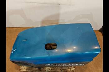 salg af Motorhjelm New Holland TS100