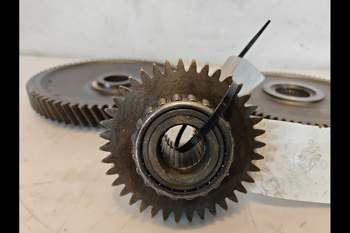 salg af PTO New Holland TS100 Del