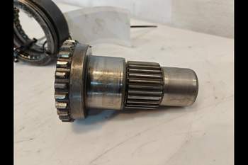 salg af PTO New Holland TS100 Del