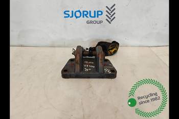 Topstangsfæste New Holland TS100 Topstangsfæste New Holland TS100