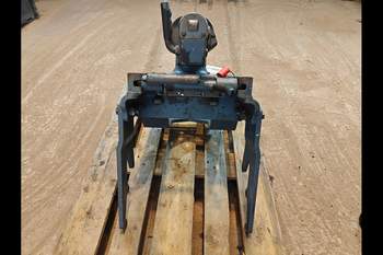 salg af Træk New Holland TS100