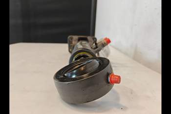 salg af Affjedringscylinder Massey Ferguson 6718