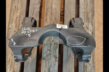 salg af Affjedringskonsol Massey Ferguson 6718S