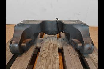 salg af Affjedringskonsol Massey Ferguson 6718S